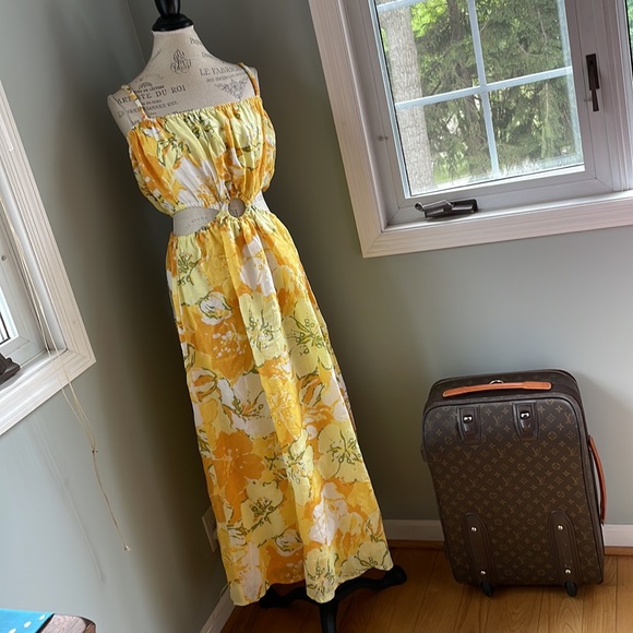 Faithful The Brand NWT El Rio Cut-Out Yellow Floral Linen Maxi Dress 10 - Picture 12 of 14